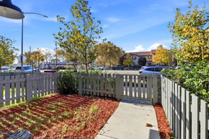 005_f8_18086 Monterey Rd