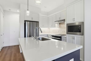 012_f8_18086 Monterey Rd