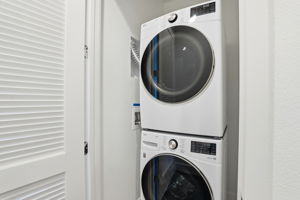 028_f8_18086 Monterey Rd