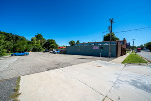  Photo 44