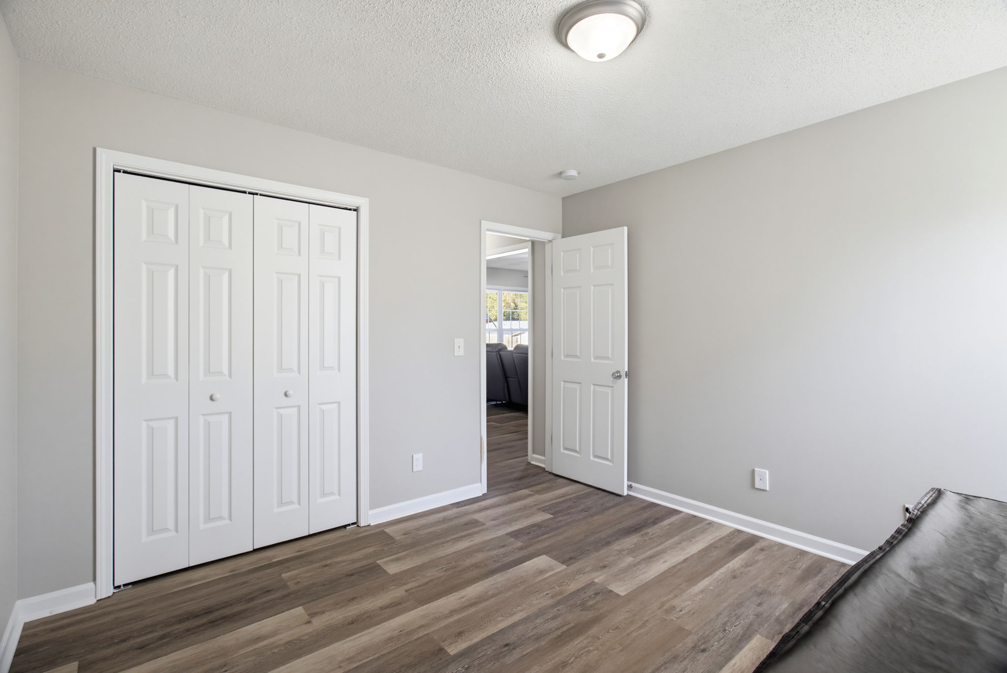 1809 Augusta Dr-23