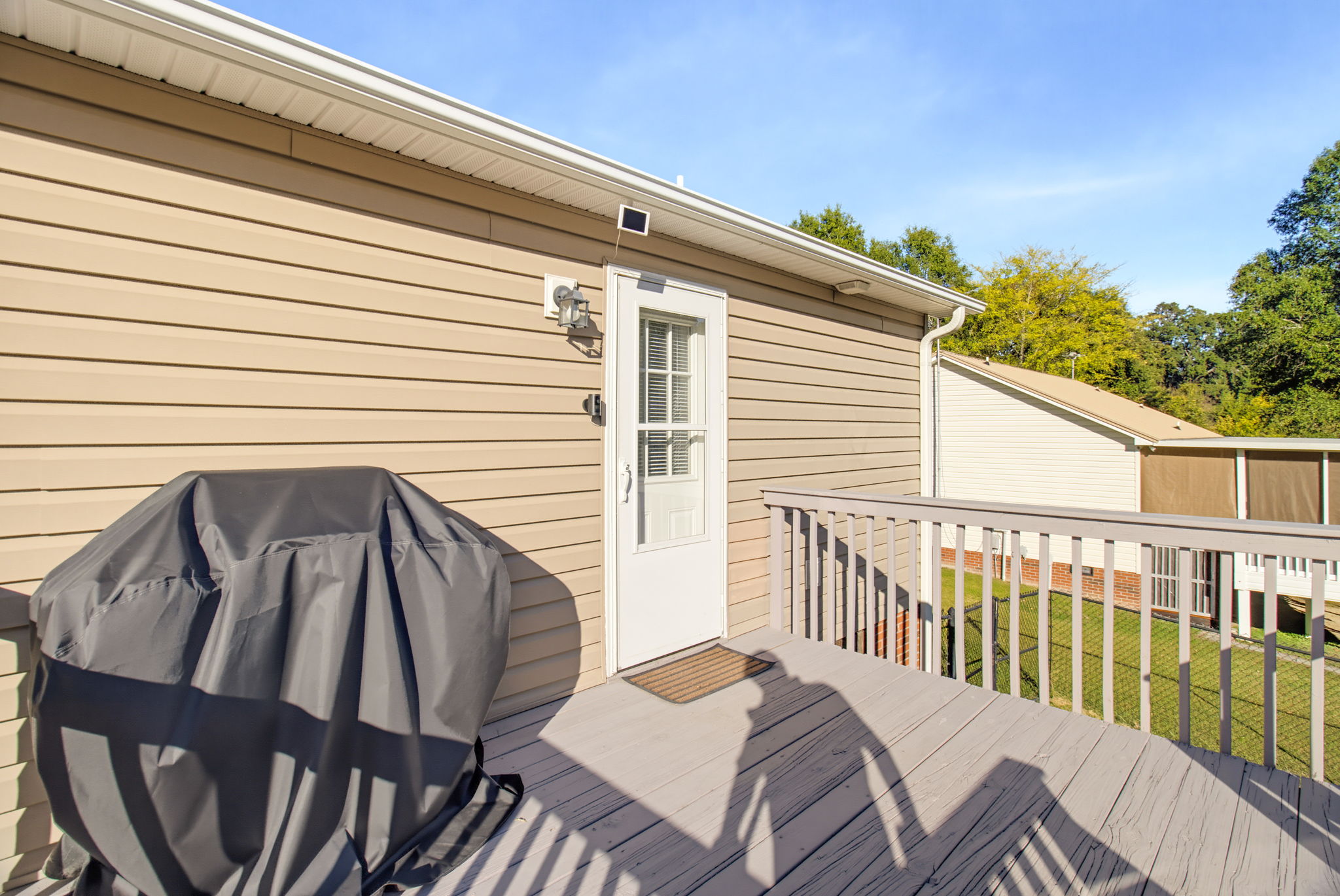 1809 Augusta Dr-25