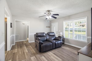 1809 Augusta Dr-6