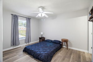 1809 Augusta Dr-15