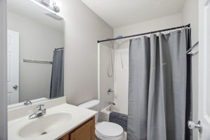 1809 Augusta Dr-21