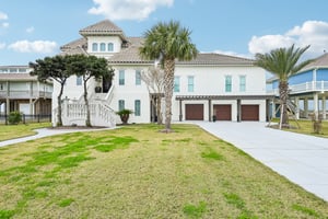 Laguna Harbor Estate Blvd-007.jpg