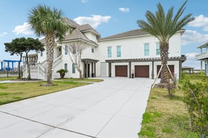 Laguna Harbor Estate Blvd-009.jpg