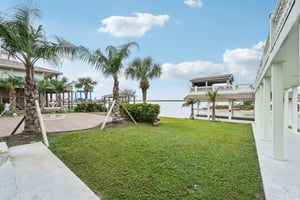 Laguna Harbor Estate Blvd-072.jpg