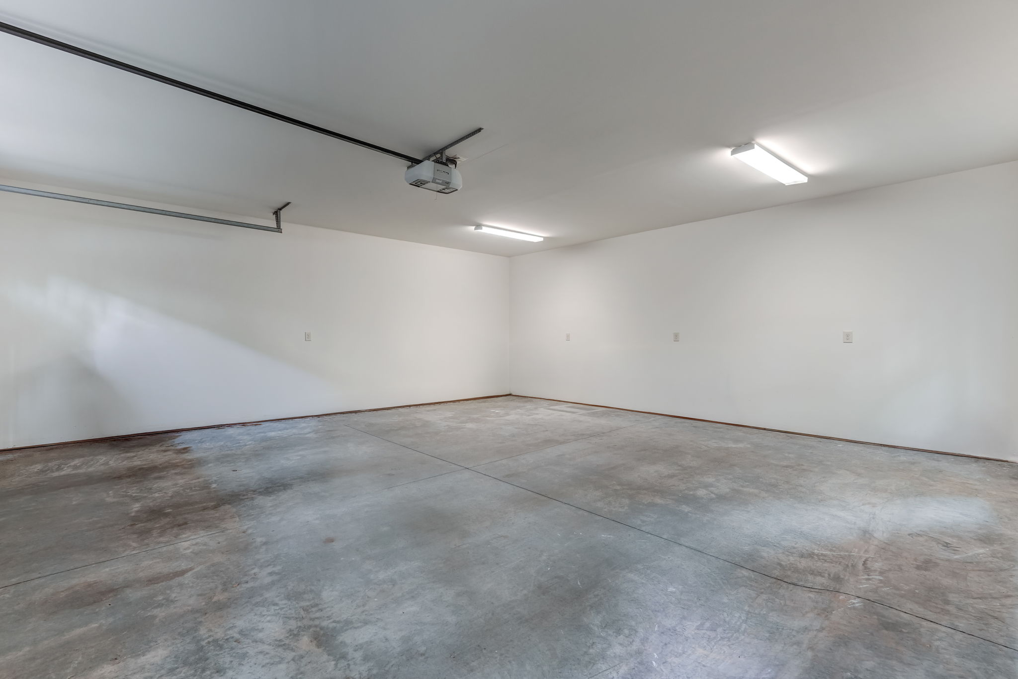 Detached Garage