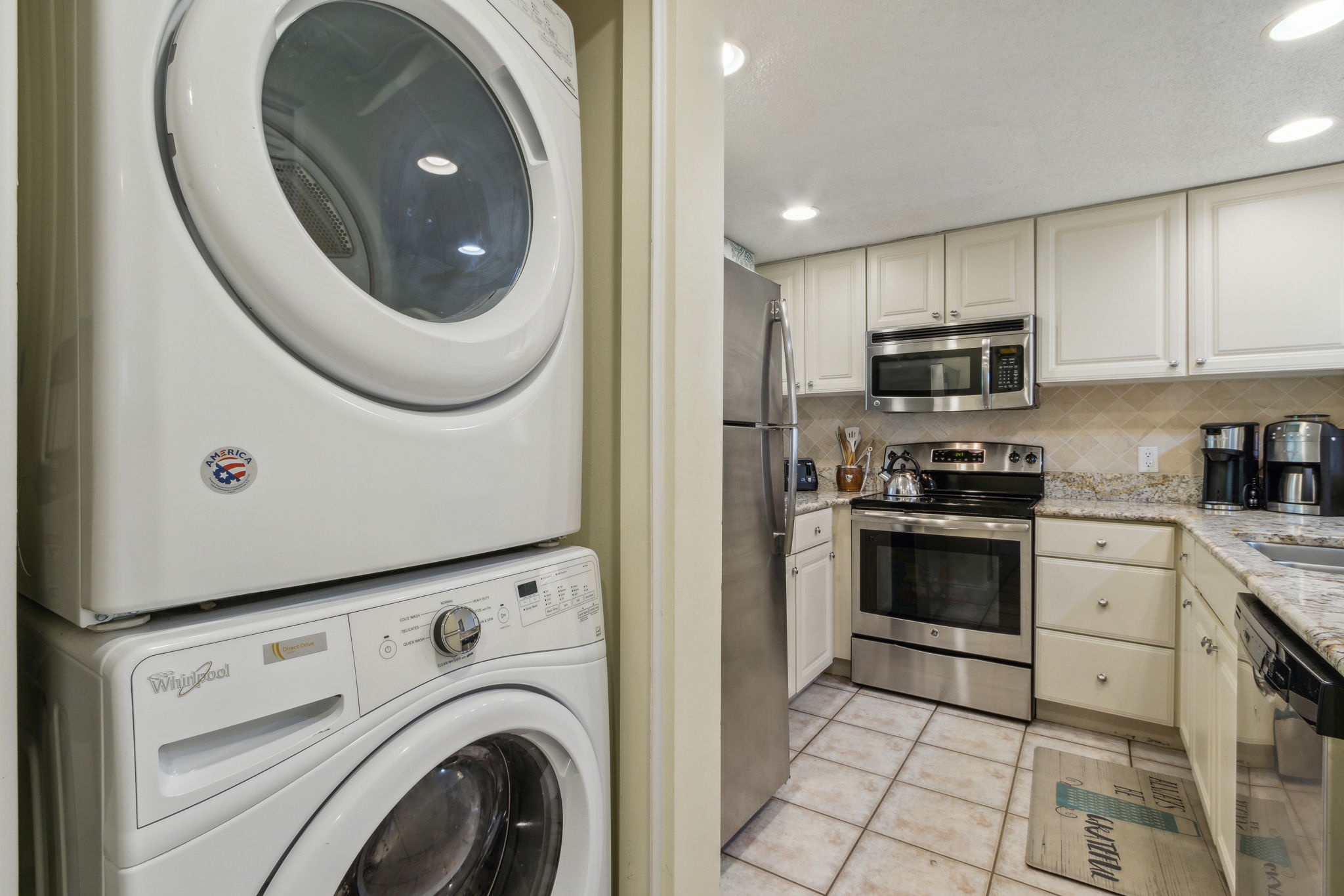 Laundry/Kitchen