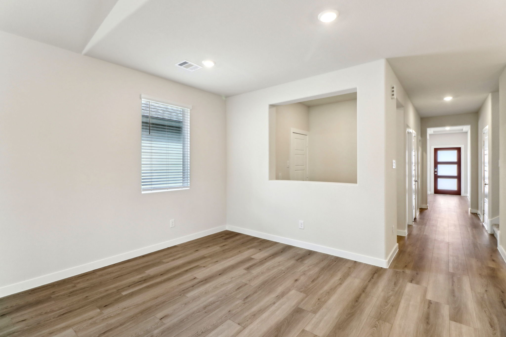 Houston - Pine Lake Cove - 18099 Martin Pines Dr, Conroe, TX 77356 - 004