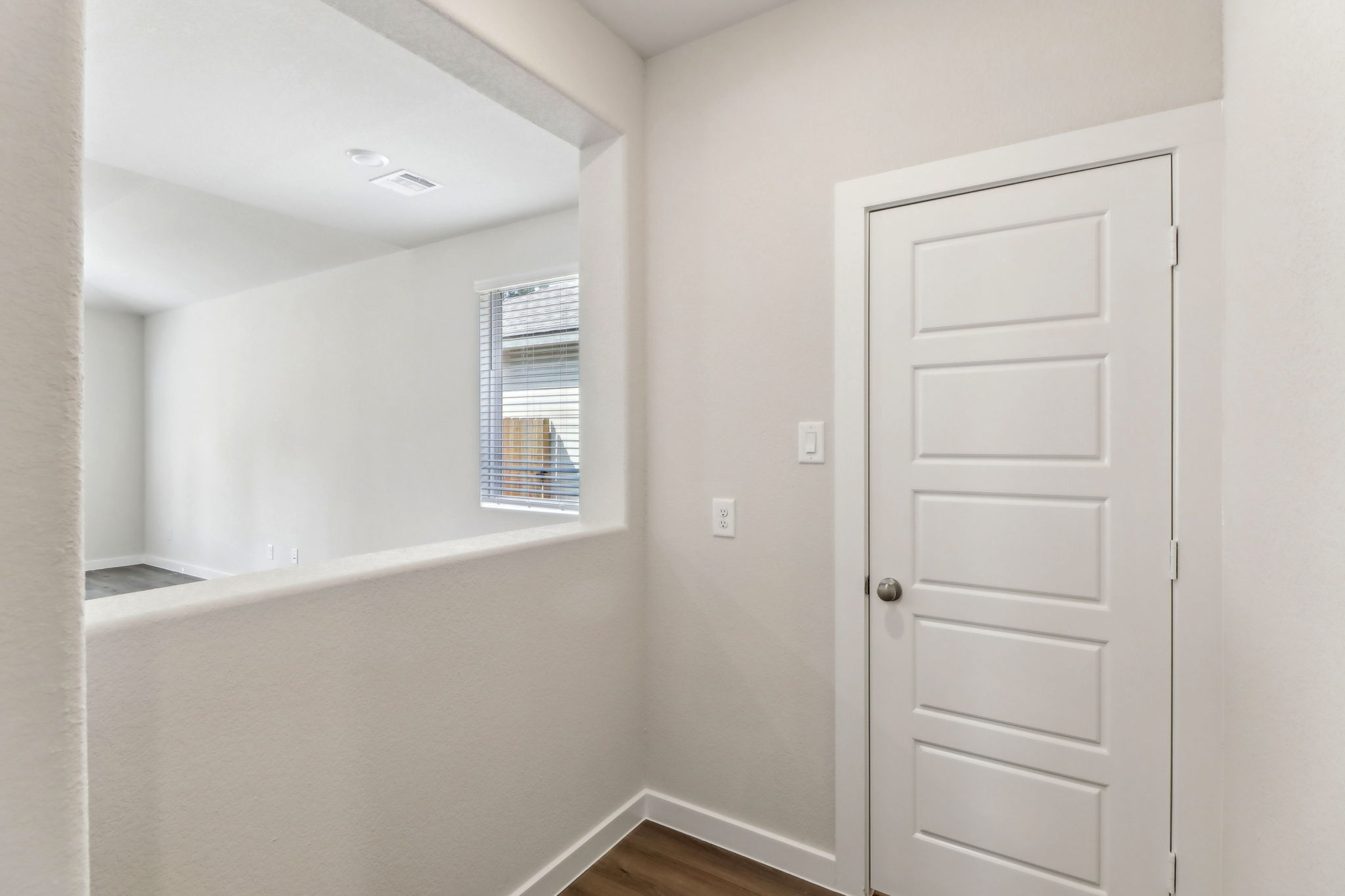 Houston - Pine Lake Cove - 18099 Martin Pines Dr, Conroe, TX 77356 - 015