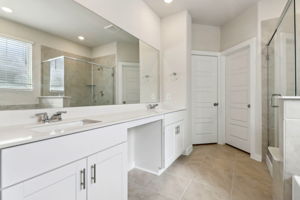 Houston - Pine Lake Cove - 18099 Martin Pines Dr, Conroe, TX 77356 - 018