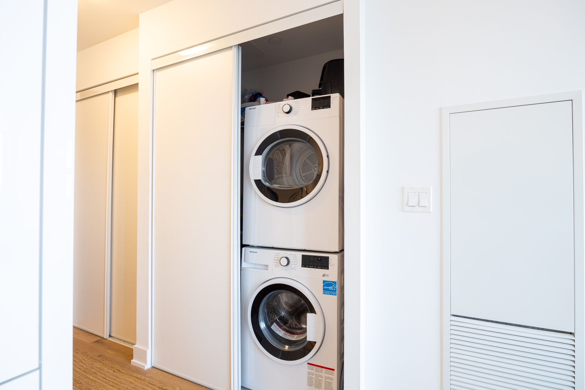 Toronto property showcase — delivered property photograph 26