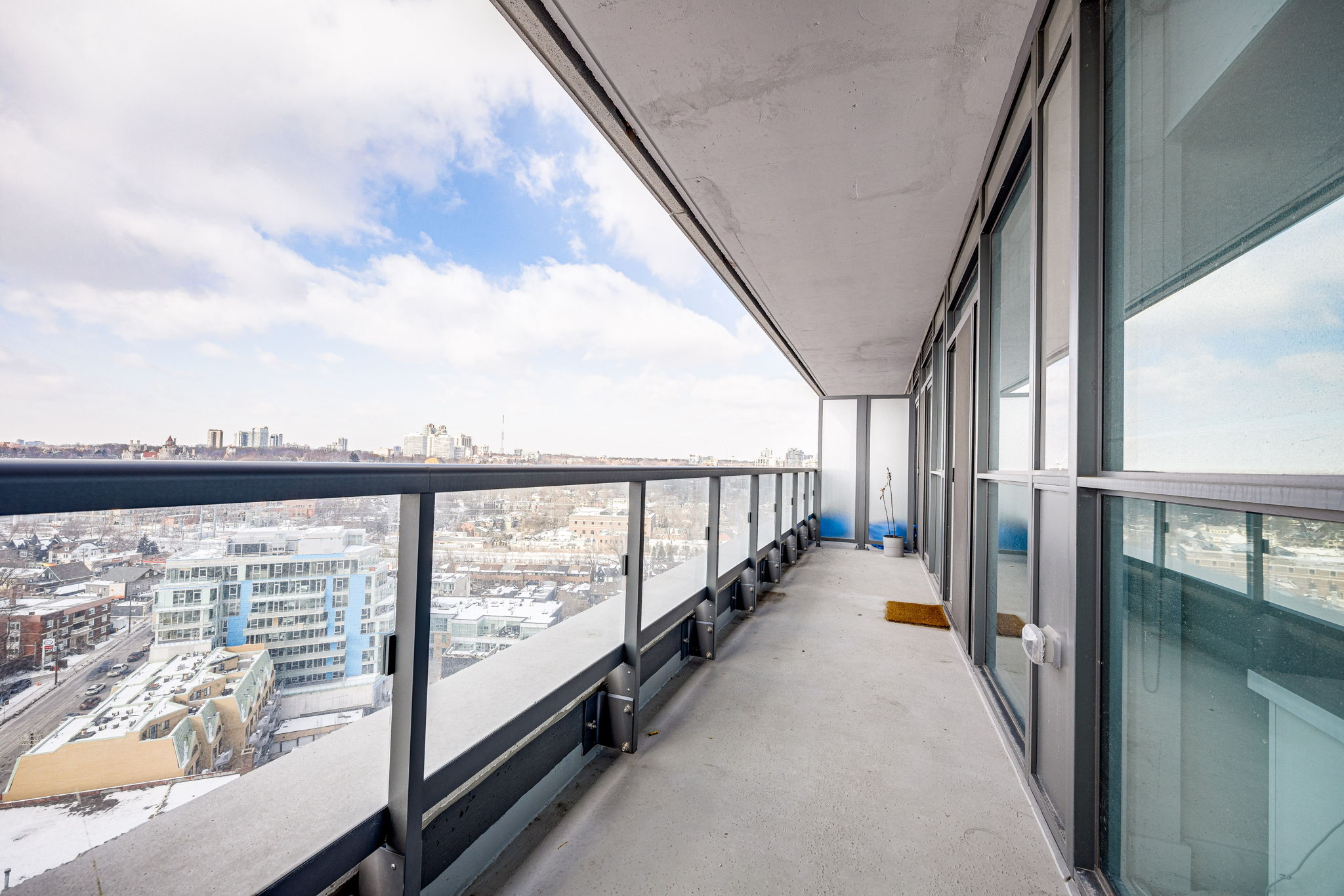 Toronto property showcase — delivered property photograph 37