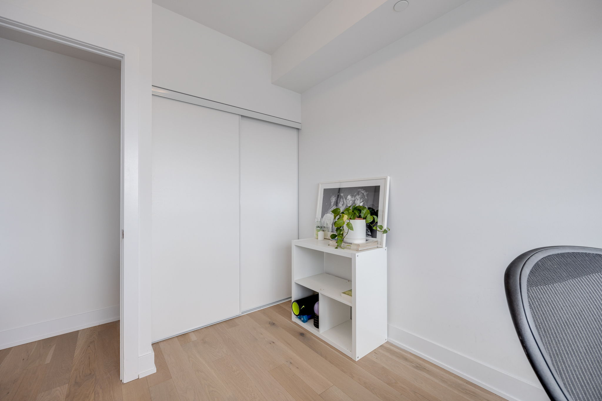 Toronto property showcase — delivered property photograph 16