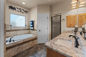 181 Champions Blvd, La Vernia, TX 78121, USA Photo 22