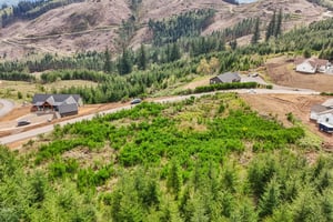 High Bank Ln-S1804-015.jpg