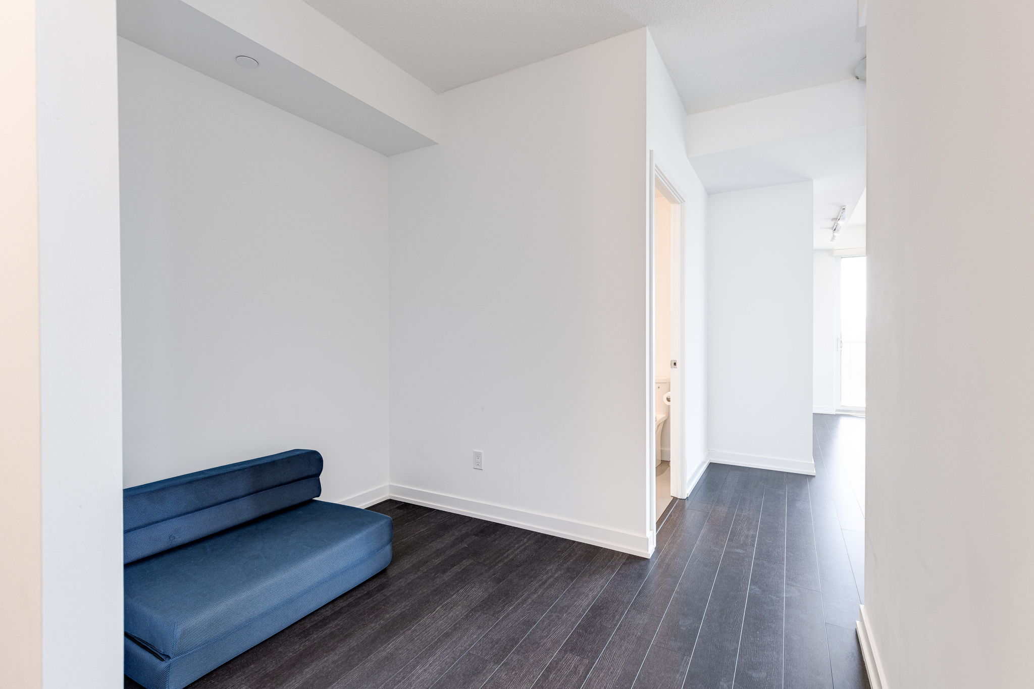 Toronto property showcase — delivered property photograph 13
