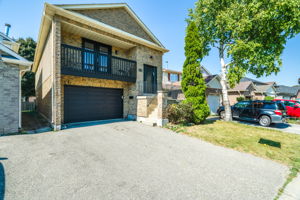 181 Lisa Crescent, Vaughan ON