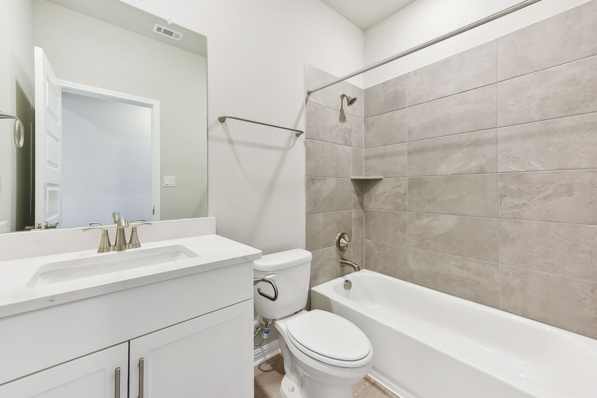 Austin- Opal Meadows- 181 Old Town Rd, Niederwald, TX, 78640-020