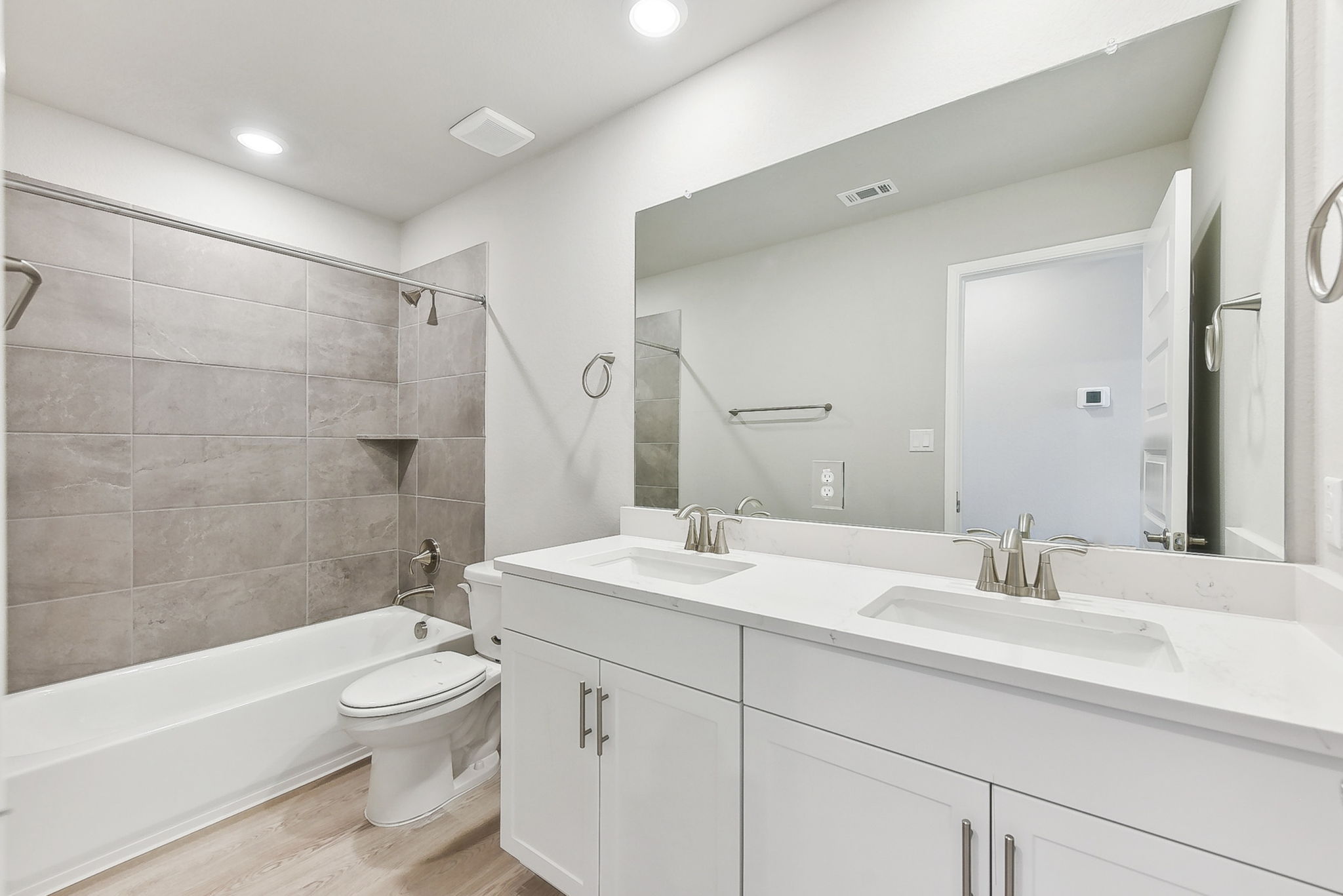 Austin- Opal Meadows- 181 Old Town Rd, Niederwald, TX, 78640-040