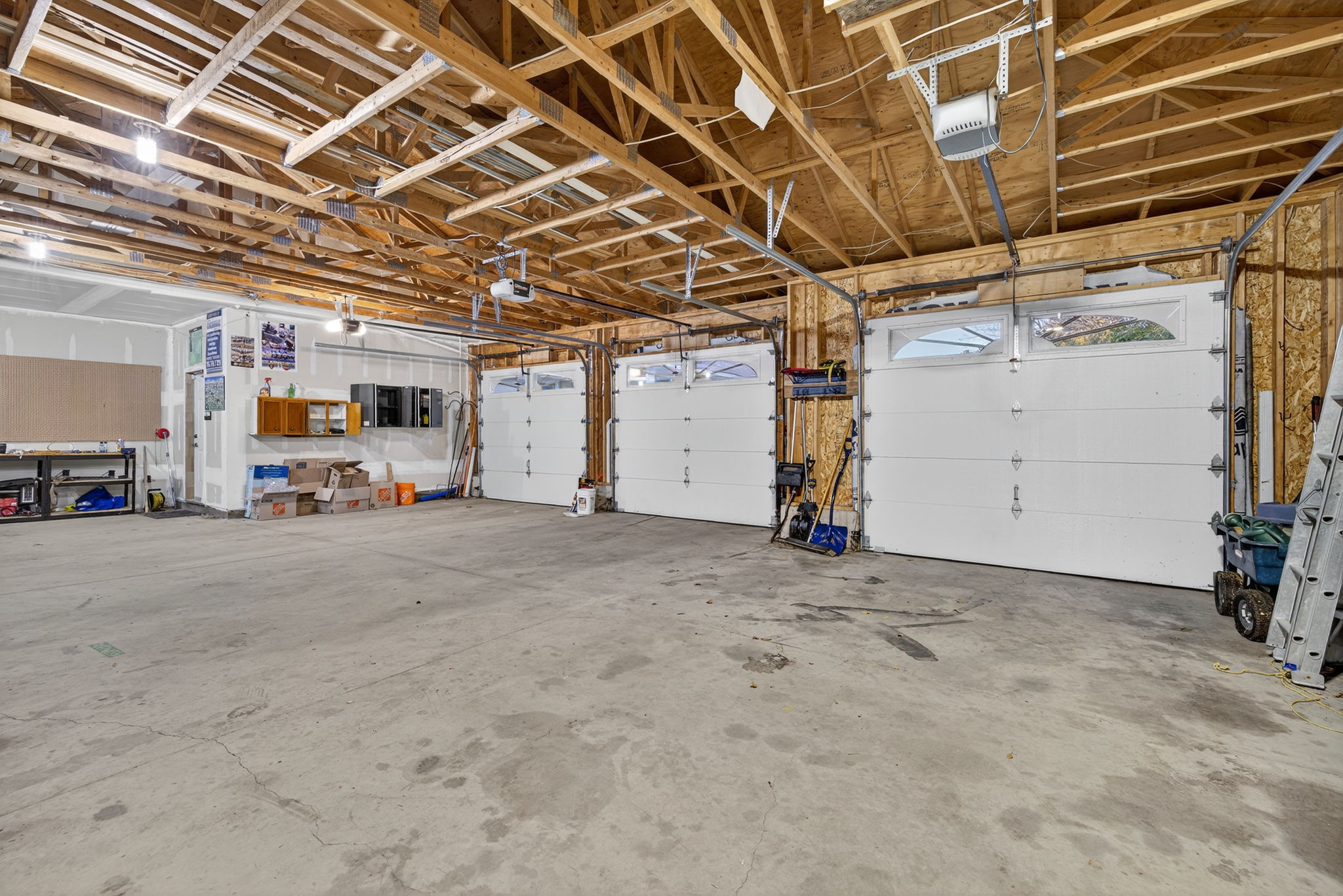 Oversized Triple Car Garage