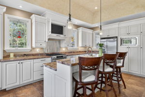 Hidden TV for cooking enthusiasts