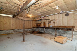 Photo 32
