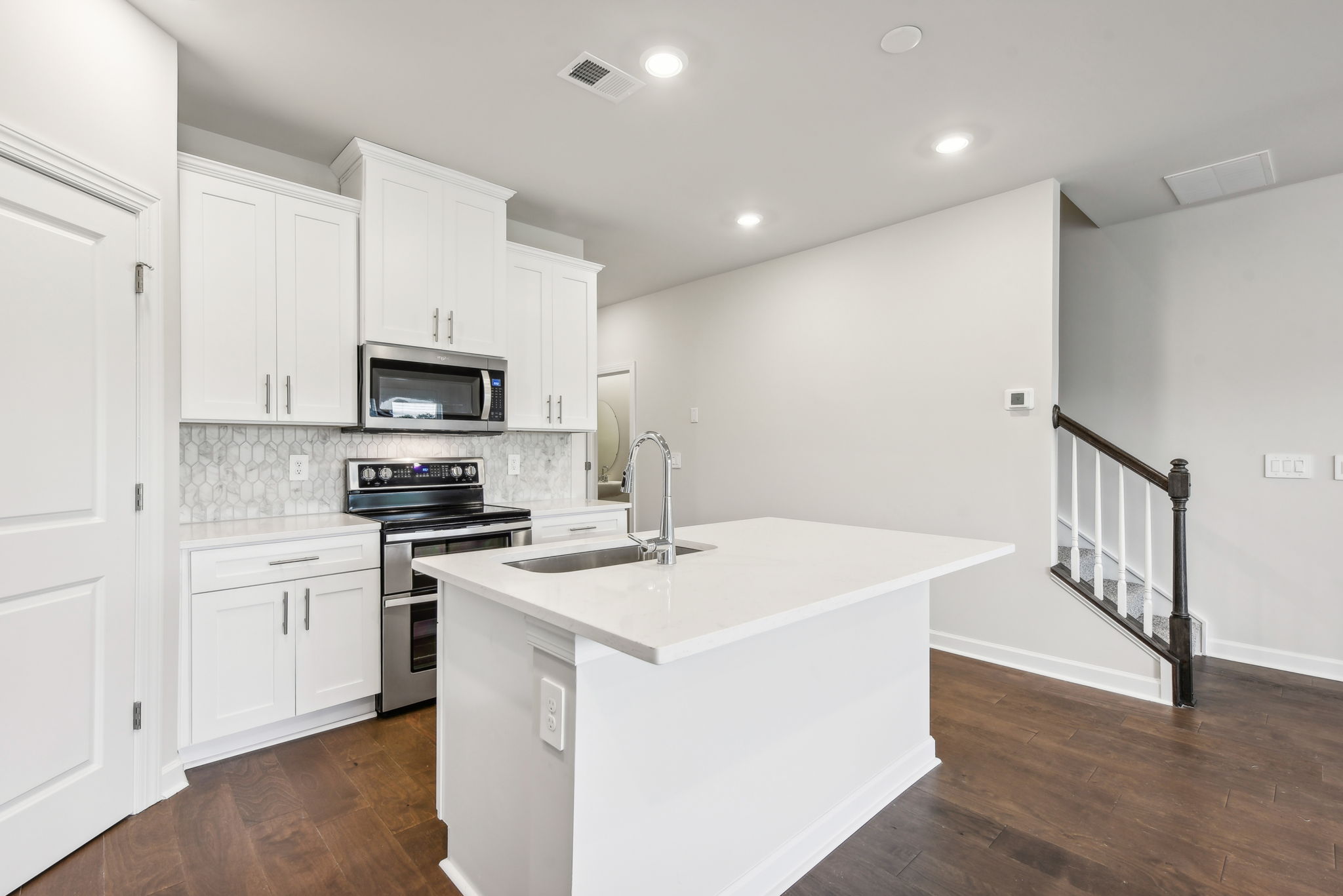 Charlotte - Braemar Village -  1810 Braemar Vlg Dr  Monroe, NC, 28110 - 011