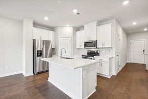 Charlotte - Braemar Village -  1810 Braemar Vlg Dr  Monroe, NC, 28110 - 010