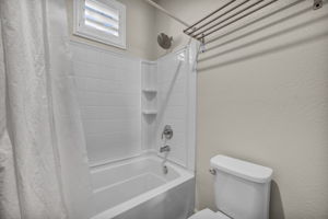  Photo 36