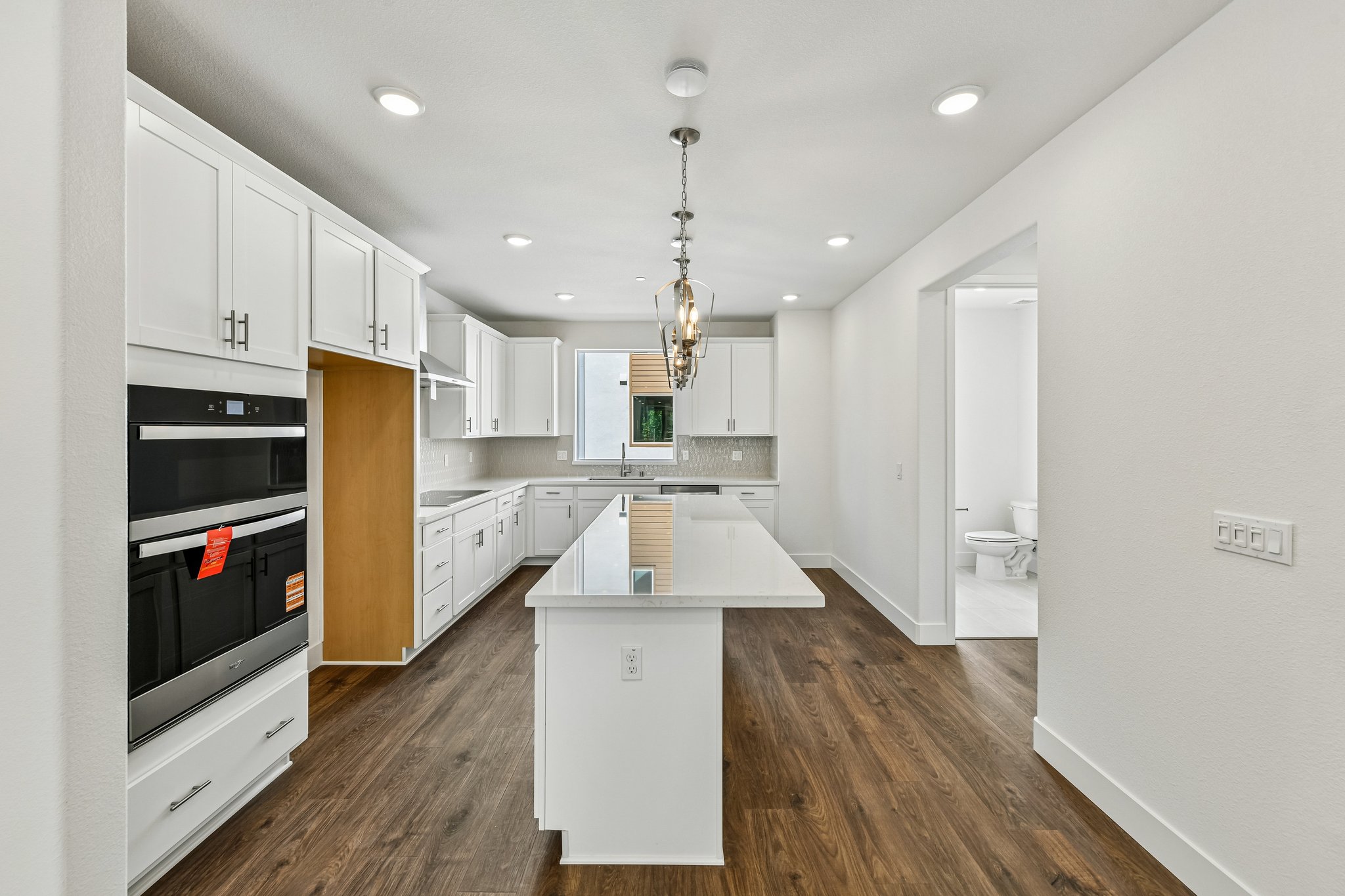 Loft Walk-S2707-012.jpg