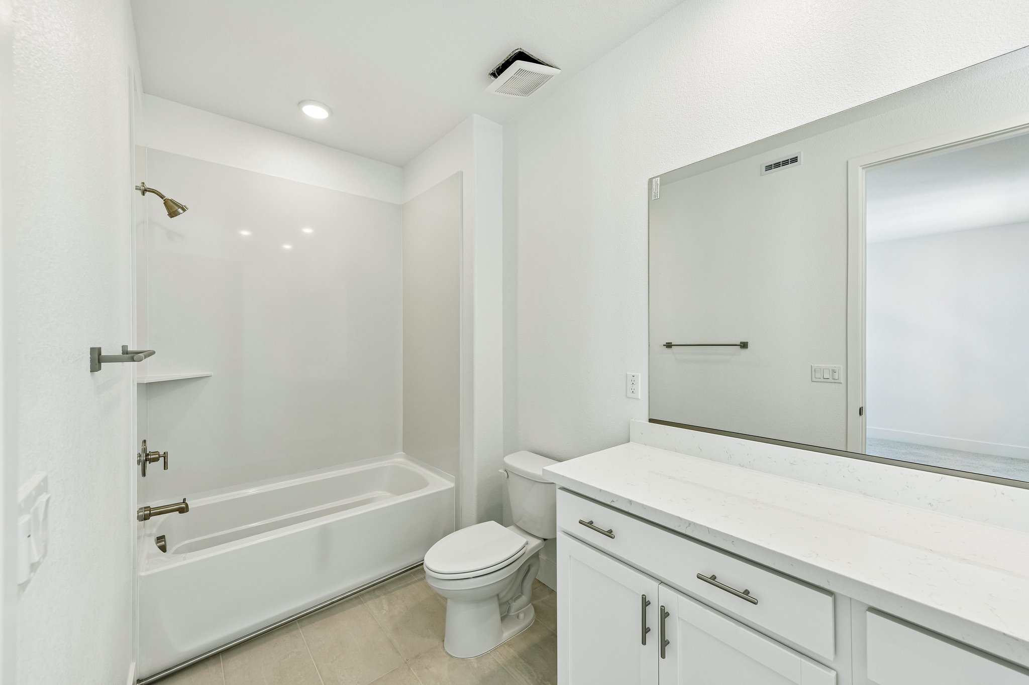 Loft Walk-S2707-027.jpg