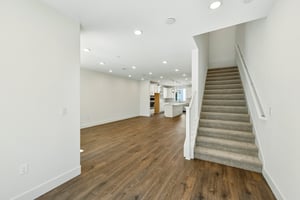 Loft Walk-S2707-010.jpg