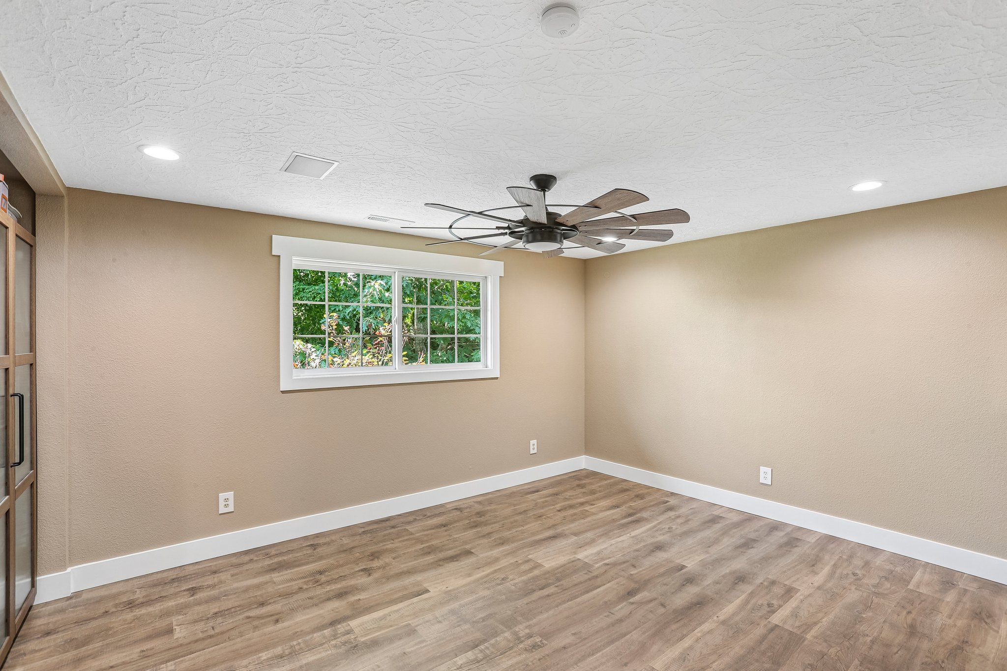 NE 123rd Ave-S1607-029.jpg