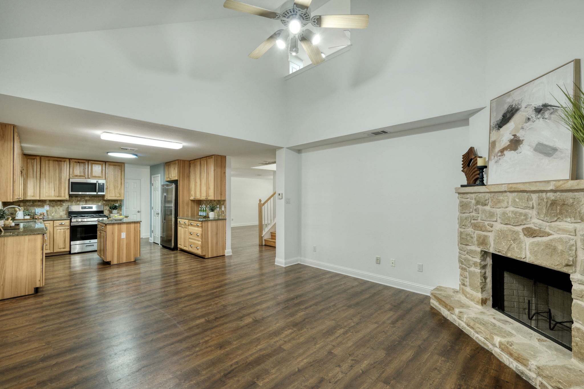 Living/Kitchen
