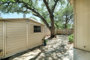 Shed/Side Yard