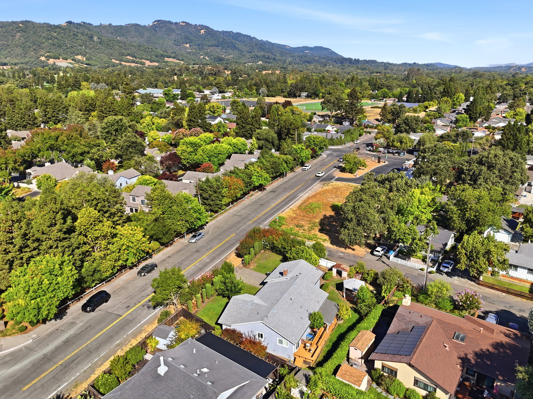 014_F8_AERIAL_18105 Railroad Ave