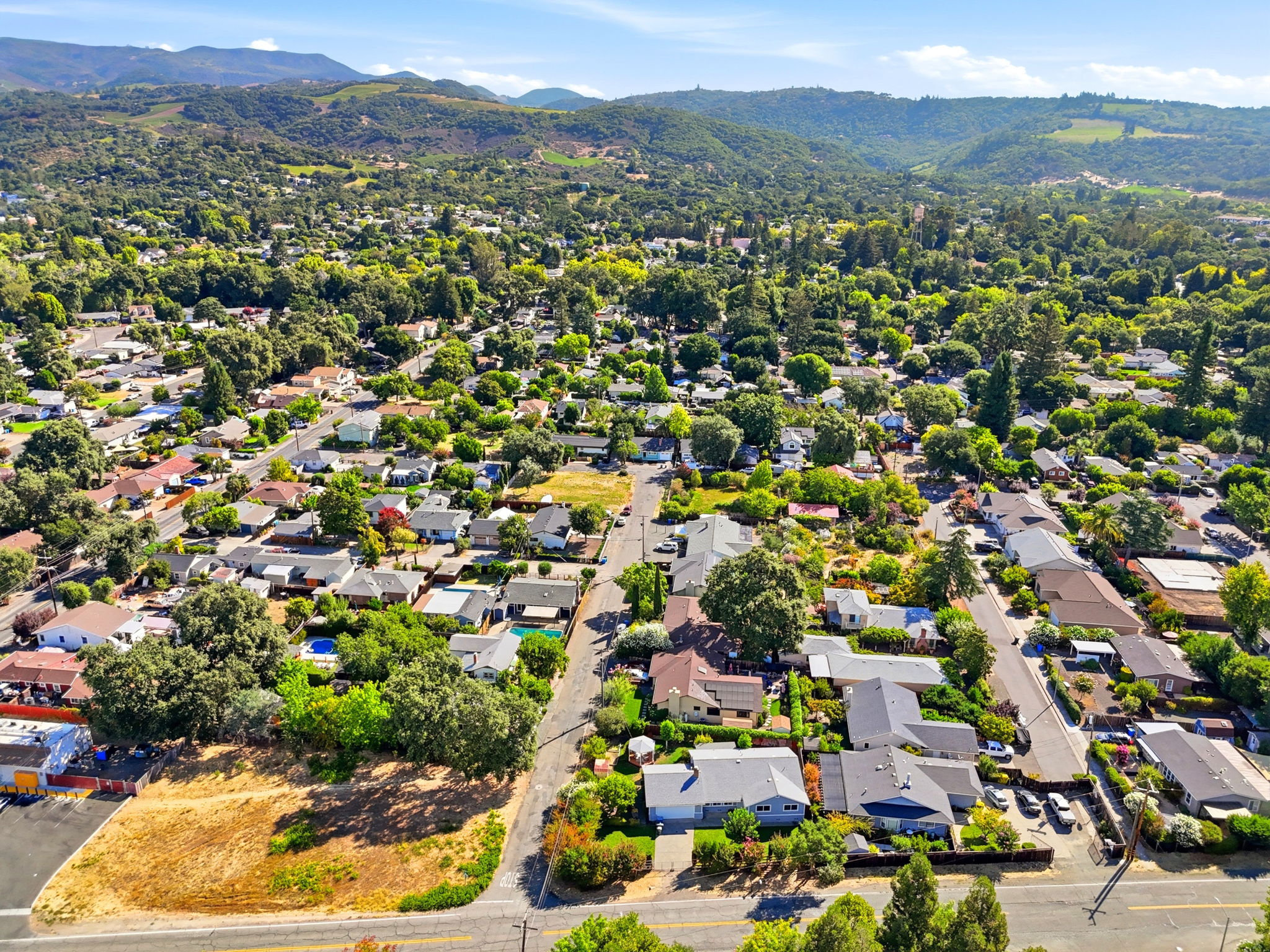 018_F8_AERIAL_18105 Railroad Ave