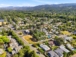 019_F8_AERIAL_18105 Railroad Ave