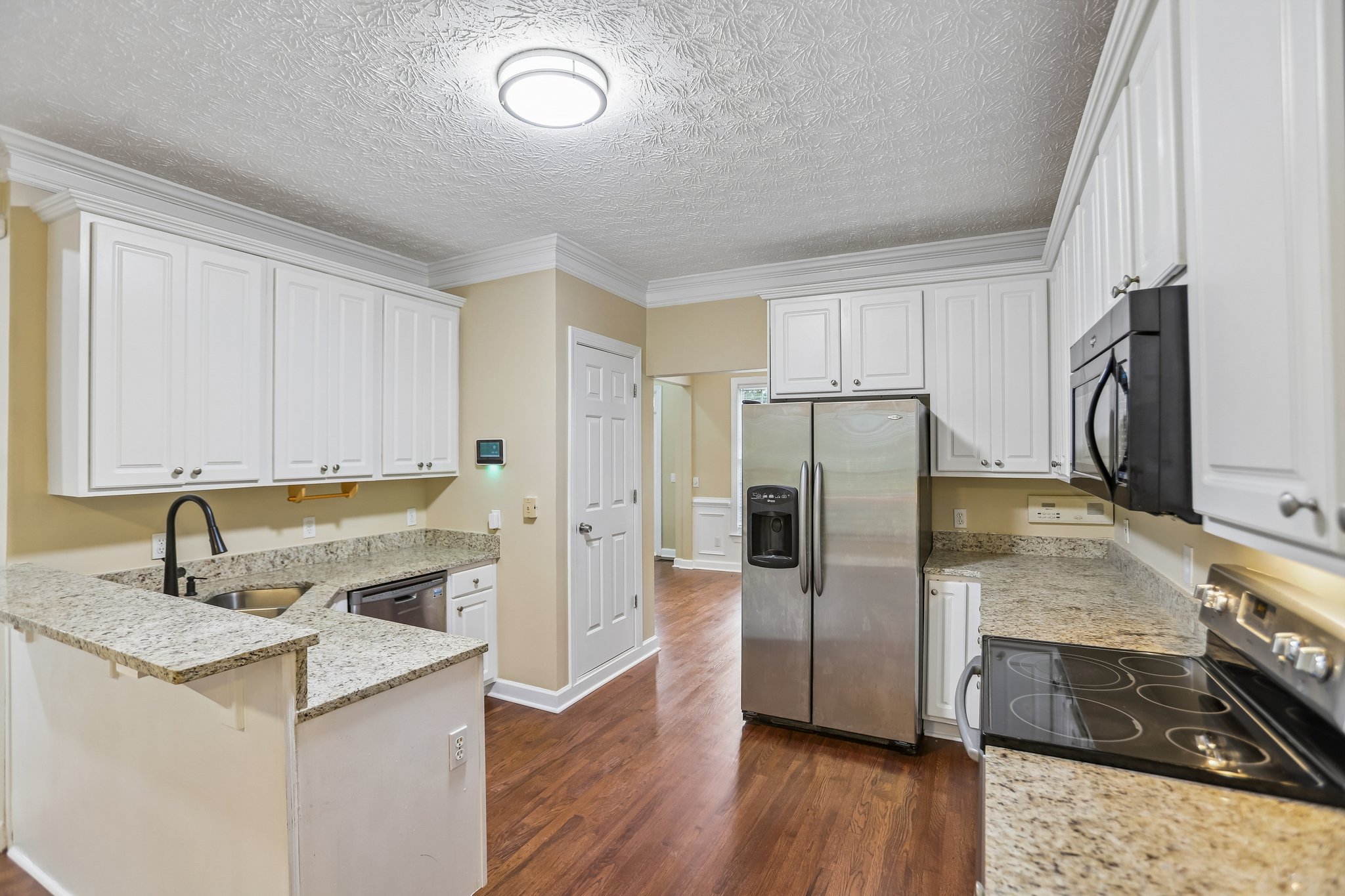 Lake Cove Dr SW-S0906-014.jpg