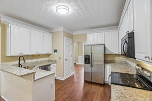 Lake Cove Dr SW-S0906-014.jpg
