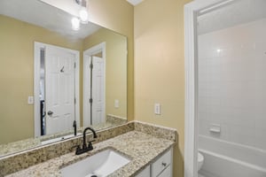 Lake Cove Dr SW-S0906-037.jpg