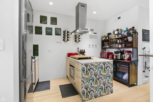 1811 W 17th St 303 - Alan Goodis_CHP2026_003