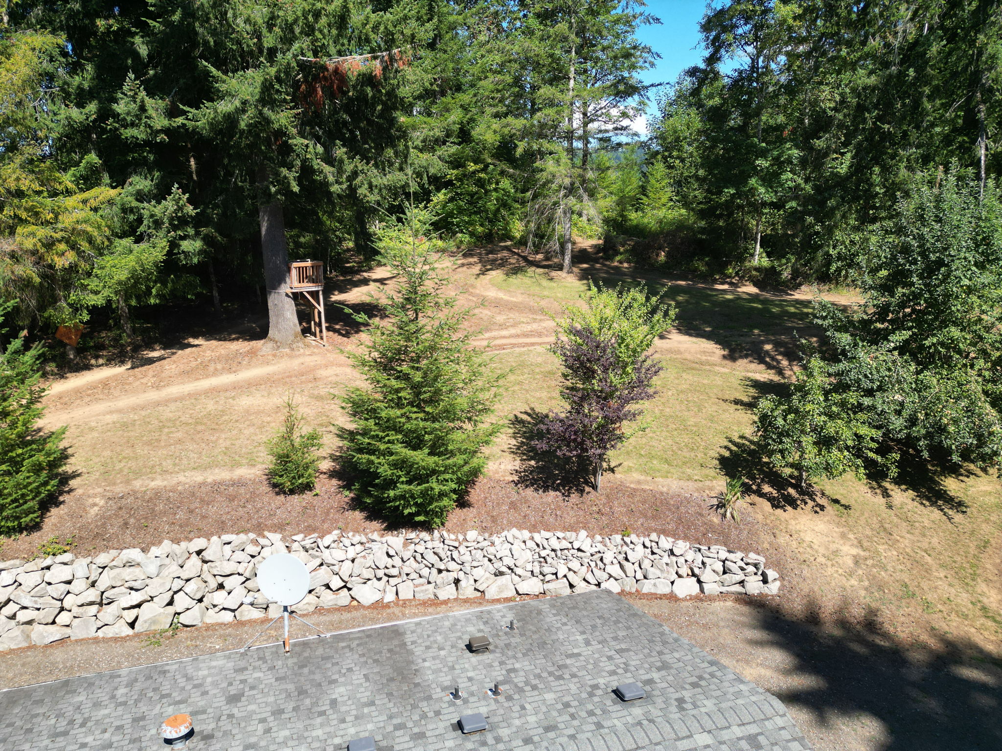  Photo 32