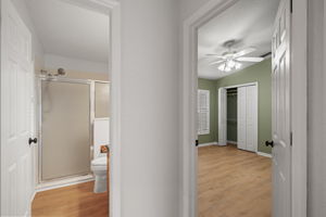  Photo 48