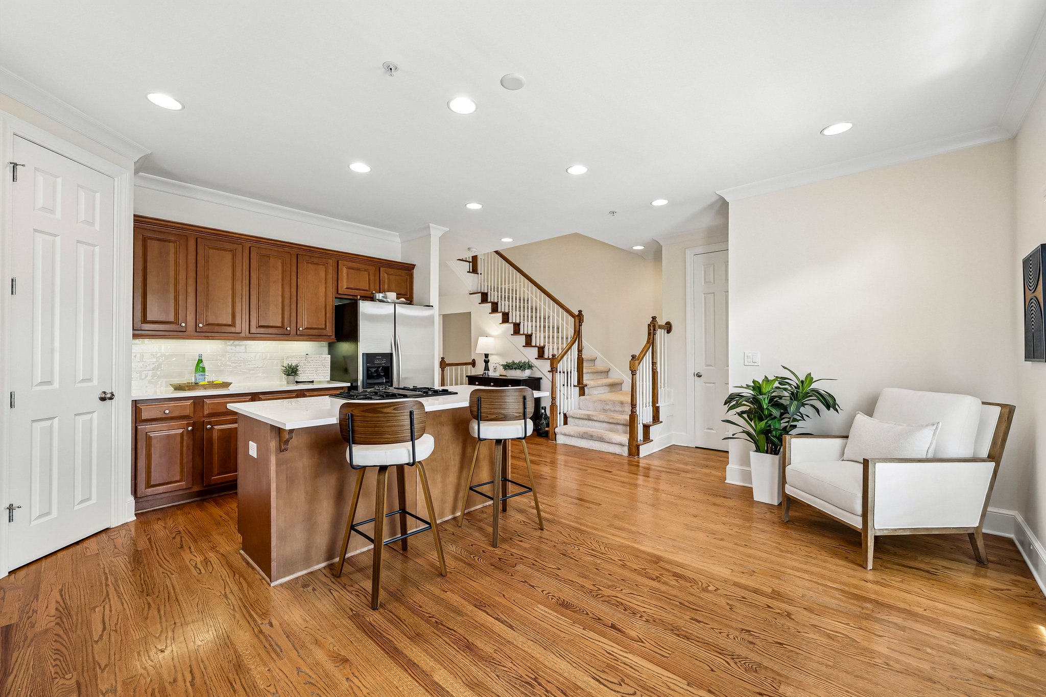 1812 Adagio Dr-S0805-011.jpg
