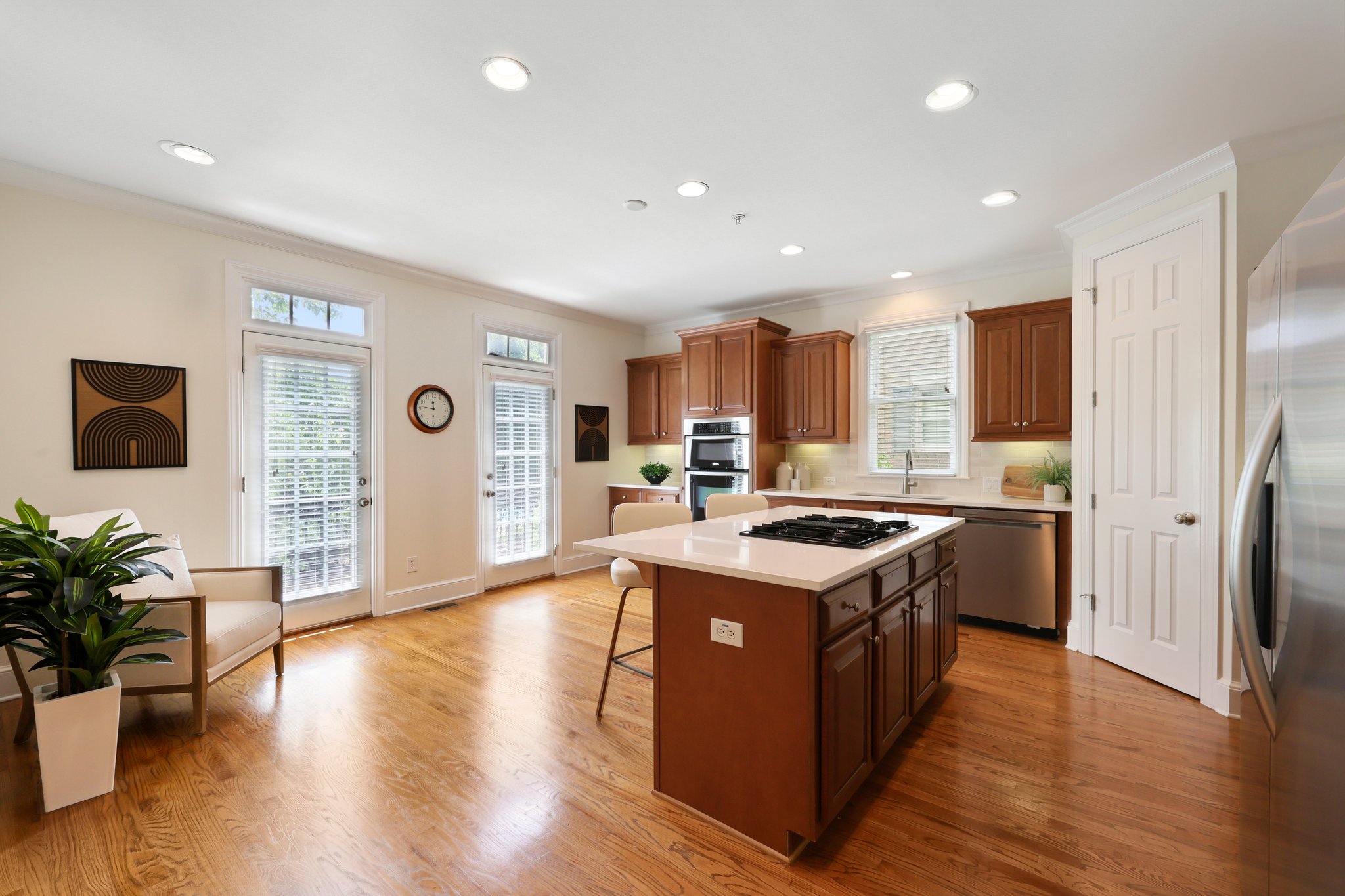 1812 Adagio Dr-S0805-012.jpg