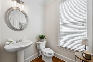 1812 Adagio Dr-S0805-024.jpg
